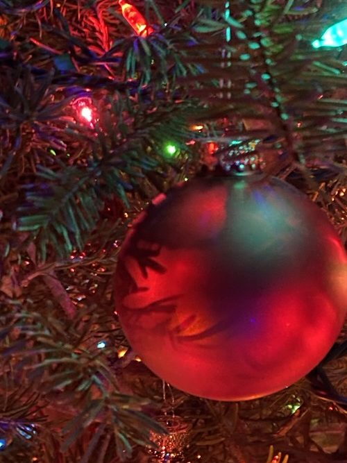 Home Cl Christmas Tree Decorating – CL Designs